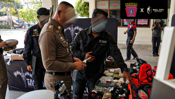 นำเสนออุปกรณ์ปฐมพยาบาล เสื้อผ้า และอุปกรณ์ Tactical ให้กับชุดควบคุมฝูงชน